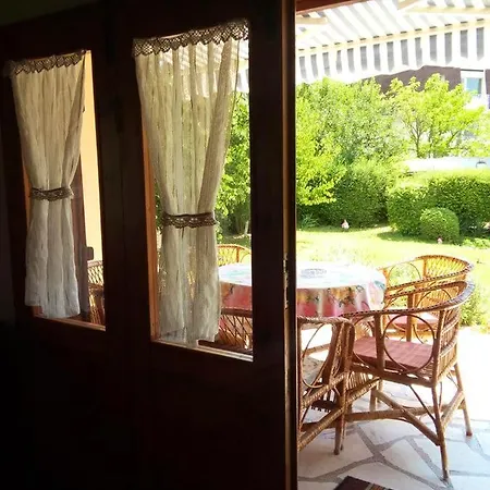 Holiday home 4 Bedrooms House At 450 M Away From The Beach With Enclosed Garden And Wifi